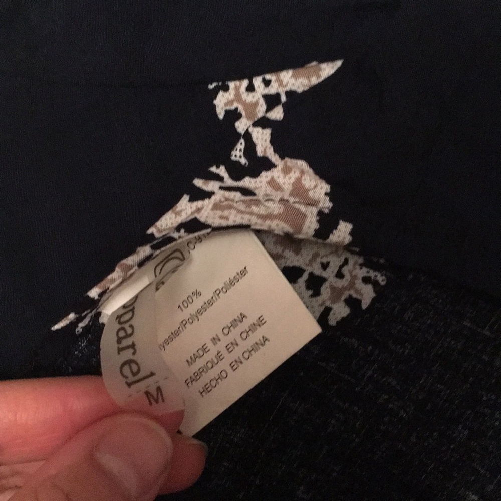 Short & Top Combo - Picture 3 of 4